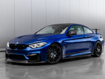 青いBMW